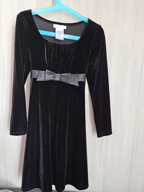 Bonnie Jean Other - Bonnie Jean Black Velvet Formal Dress Size 7